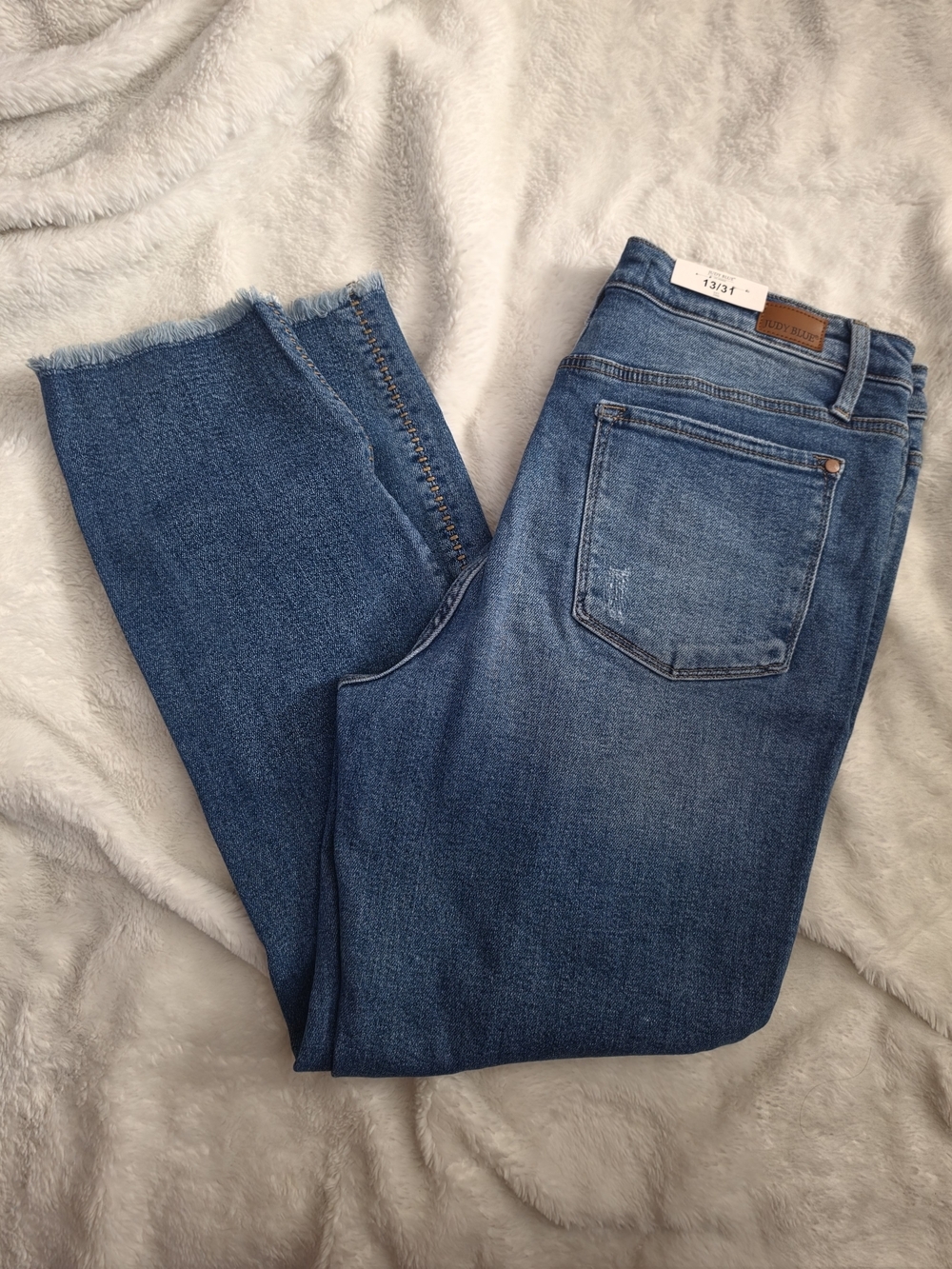 Judy Blue Raw Hem Ankle Crop Indigo Jeans